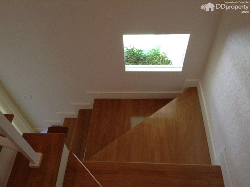 Golden Town Rattanathibet â Bangplup67-011